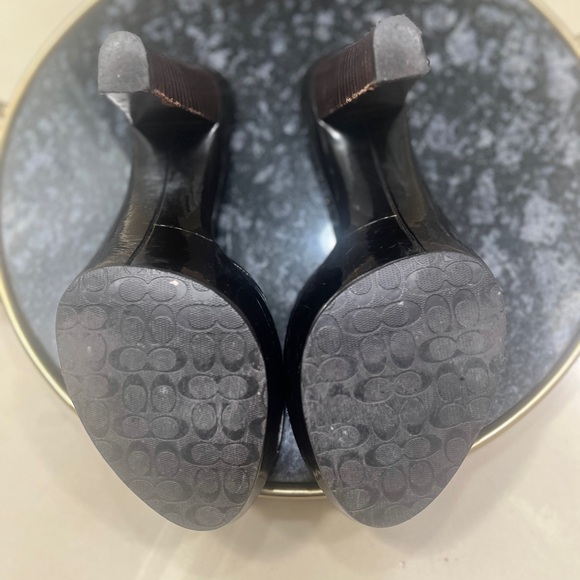 Coach Heels - Picture 4 of 5